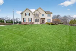 75 Luthien Forest Rd, Rock Tavern, NY 12575 - Photo 4