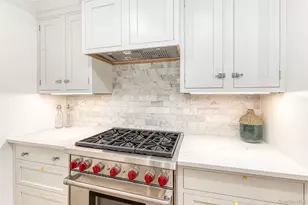 2552 Woodland Ave, Wantagh, NY 11793 - Photo 8