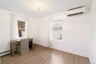 2552 Woodland Ave, Wantagh, NY 11793 - Photo 14