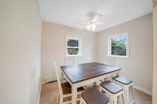 8 Florence Ct, Huntington Station, NY 11746 - Photo 12