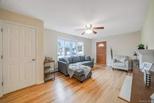 8 Florence Ct, Huntington Station, NY 11746 - Photo 8