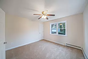 8 Florence Ct, Huntington Station, NY 11746 - Photo 16