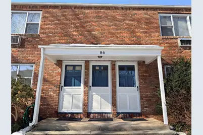 86 McLoughlin Street #D, Glen Cove, NY 11542 - Photo 1