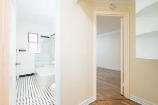 64-85 Saunders St, Rego Park, NY 11375 - Photo 8