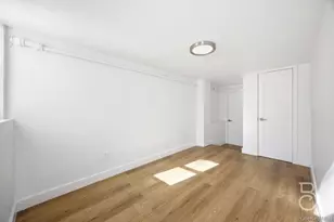 25-49 42nd St, Astoria, NY 11103 - Photo 16