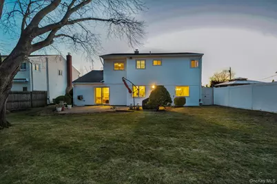 3147 Denton Drive, Merrick, NY 11566 - Photo 4