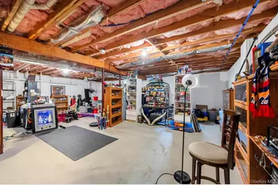 191 Flower Road, Shirley, NY 11967 - Photo 32