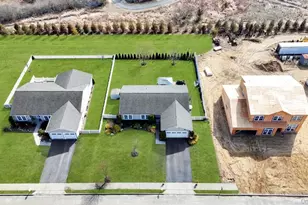 191 Flower Rd, Shirley, NY 11967 - Photo 36