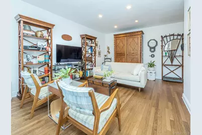 22 Madison Park #L, Port Washington, NY 11050 - Photo 10