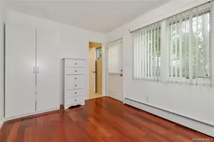 43 Elm St, Great Neck, NY 11021 - Photo 20