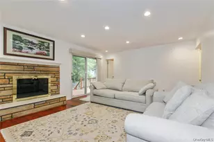 43 Elm St, Great Neck, NY 11021 - Photo 12