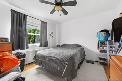 263-28 73rd Avenue #1st Fl, Glen Oaks, NY 11004 - Photo 10