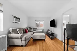 263-28 73rd Ave, Glen Oaks, NY 11004 - Photo 4