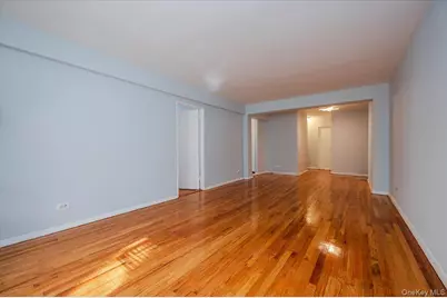 1332 Metropolitan Avenue #4K, Bronx, NY 10462 - Photo 6