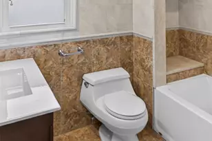 256 Royal Ave, Mineola, NY 11501 - Photo 10