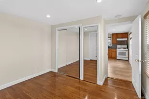 256 Royal Ave, Mineola, NY 11501 - Photo 6