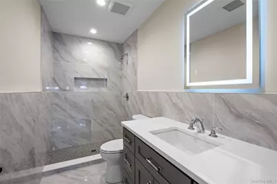3860 Hudson Avenue, Seaford, NY 11783 - Photo 30
