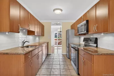 155 Club Court, Ossining, NY 10562 - Photo 8