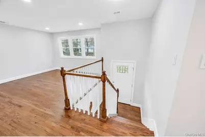 339 Avenue B, Ronkonkoma, NY 11779 - Photo 10