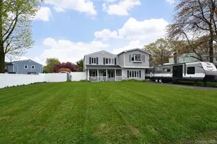 111 Fuller Ave, Islip, NY 11751 - Photo 12