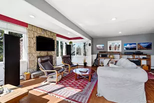 9 Cottage Grove Ave, Thornwood, NY 10594 - Photo 2