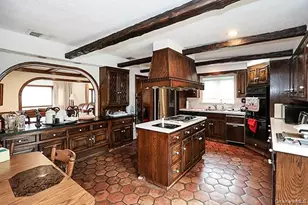 45 Weir Ln, Locust Valley, NY 11560 - Photo 16