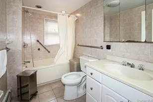 45 Weir Ln, Locust Valley, NY 11560 - Photo 24