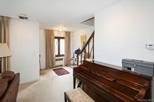 45 Weir Ln, Locust Valley, NY 11560 - Photo 6