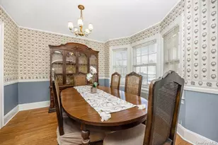 16 Margaret Blvd, Merrick, NY 11566 - Photo 6