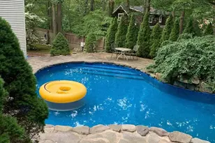 247 Dogwood Dr, Wading River, NY 11792 - Photo 30