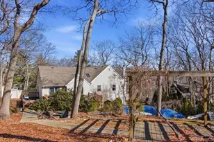 247 Dogwood Dr, Wading River, NY 11792 - Photo 24