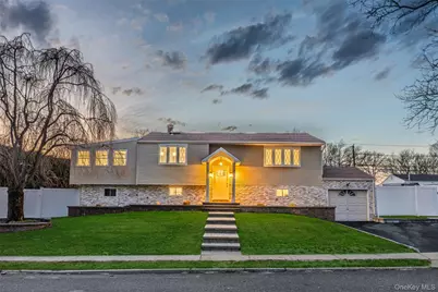 7 Pomper Drive, East Northport, NY 11731 - Photo 32