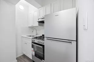 50-22 40th St, Sunnyside, NY 11104 - Photo 4