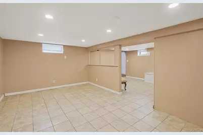 12 Virginia Street, Centereach, NY 11720 - Photo 18