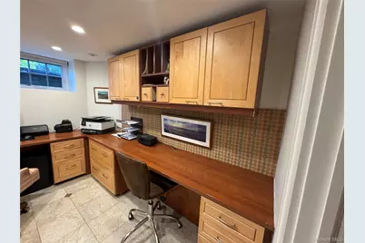 235 Corona Avenue, Pelham, NY 10803 - Photo 30
