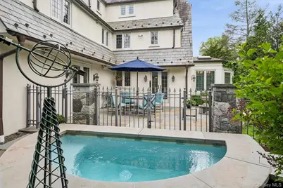 235 Corona Avenue, Pelham, NY 10803 - Photo 32