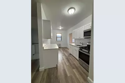 159 Main Street #2C, Huntington, NY 11743 - Photo 1