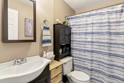 17 Westminster Lane, West Islip, NY 11795 - Photo 16