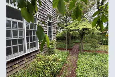 133 Seaman Avenue, Bayport, NY 11705 - Photo 4