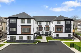 13 Warren Ct, Monsey, NY 10952 - Photo 2