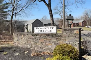 135 Sterling St, Beacon, NY 12508 - Photo 2