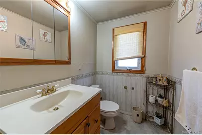 347 Atlantic Avenue, Bay Shore, NY 11706 - Photo 6