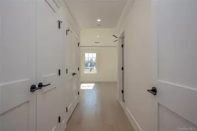 7 Victoria Lane #B, Yonkers, NY 10701 - Photo 12