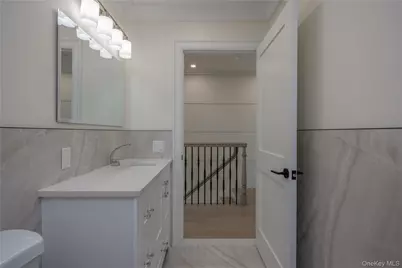 7 Victoria Lane #B, Yonkers, NY 10701 - Photo 16