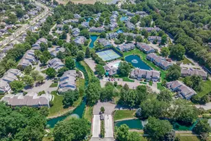 34 Lakebridge Dr S, Kings Park, NY 11754 - Photo 2