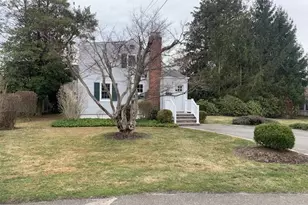 36 Burr Ave, Northport, NY 11768 - Photo 32