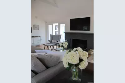 40 Tuthill Point Road, East Moriches, NY 11940 - Photo 12