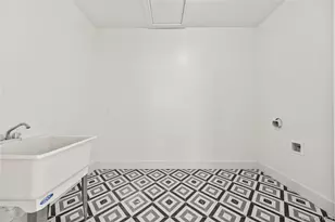 13 Warren Ct, Monsey, NY 10952 - Photo 36