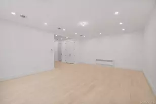 13 Warren Ct, Monsey, NY 10952 - Photo 8