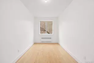 13 Warren Ct, Monsey, NY 10952 - Photo 10